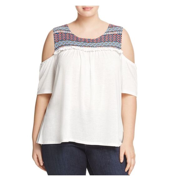 LOVE SCARLETT Tops - LOVE SCARLETT Womens White Ruffled Pullover Elbow Sleeve Round Neck Top Plus 2X